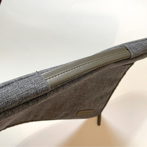 Domiso Water-resistant Laptop Sleeve - Picture 6 of 11